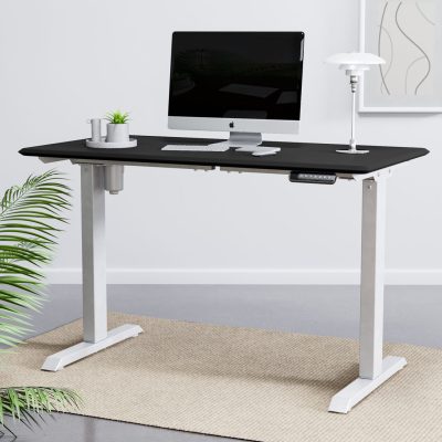 standing-desk-straight-black-white-1